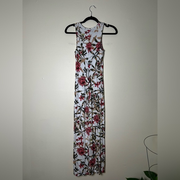 Material Girl Floral Lace-Up Maxi Dress - Red and Green on Cream Y2K Summer Chic - Picture 16 of 16